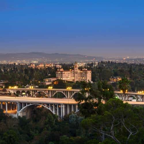 1749741392_Pasadena-California-Colorado-Street-Bridge-4_b8c7ec2d046411567fdf21e704d19c02-1