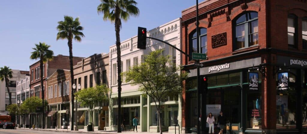 1749741395_old-town-pasadena-1-scaled